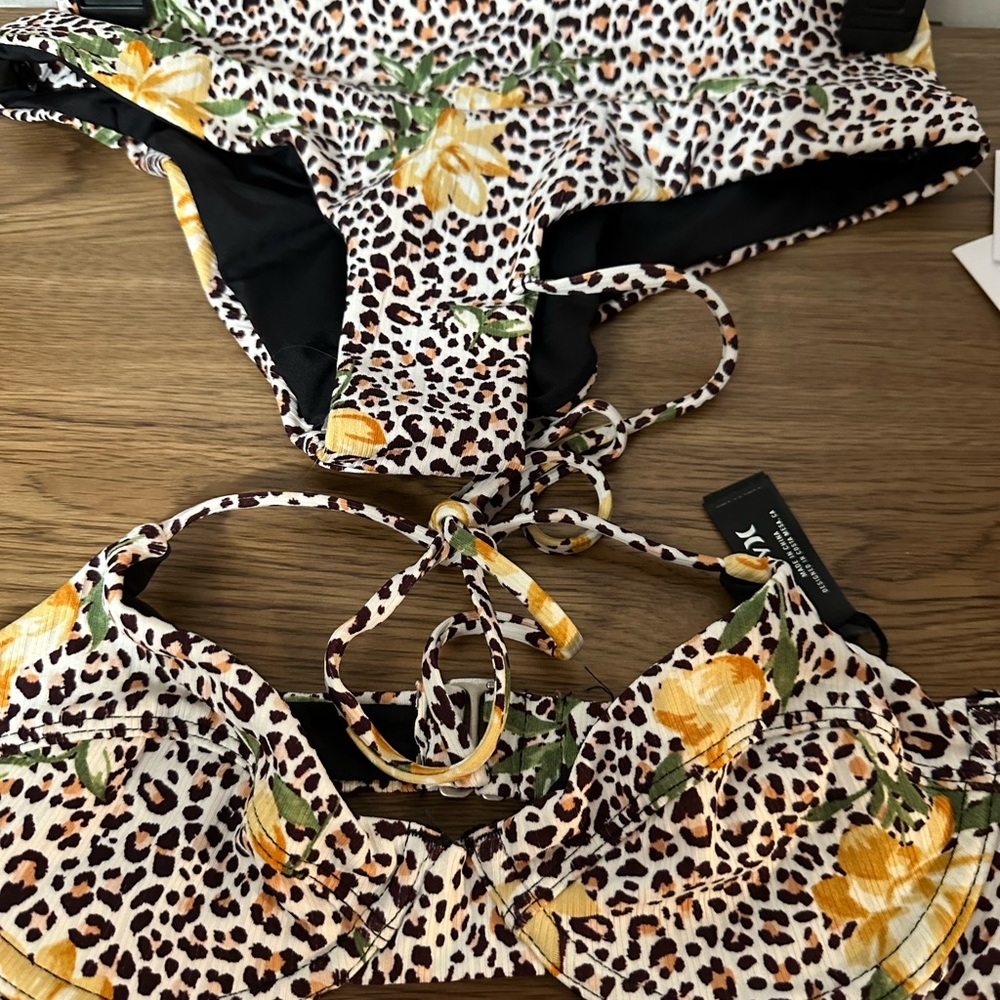 Hurley bikini, jungle cat XS